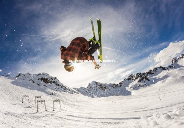 1xbet官方网站-波黑-力克拉脱维亚，欧洲杯席位稳固，波黑足球联赛